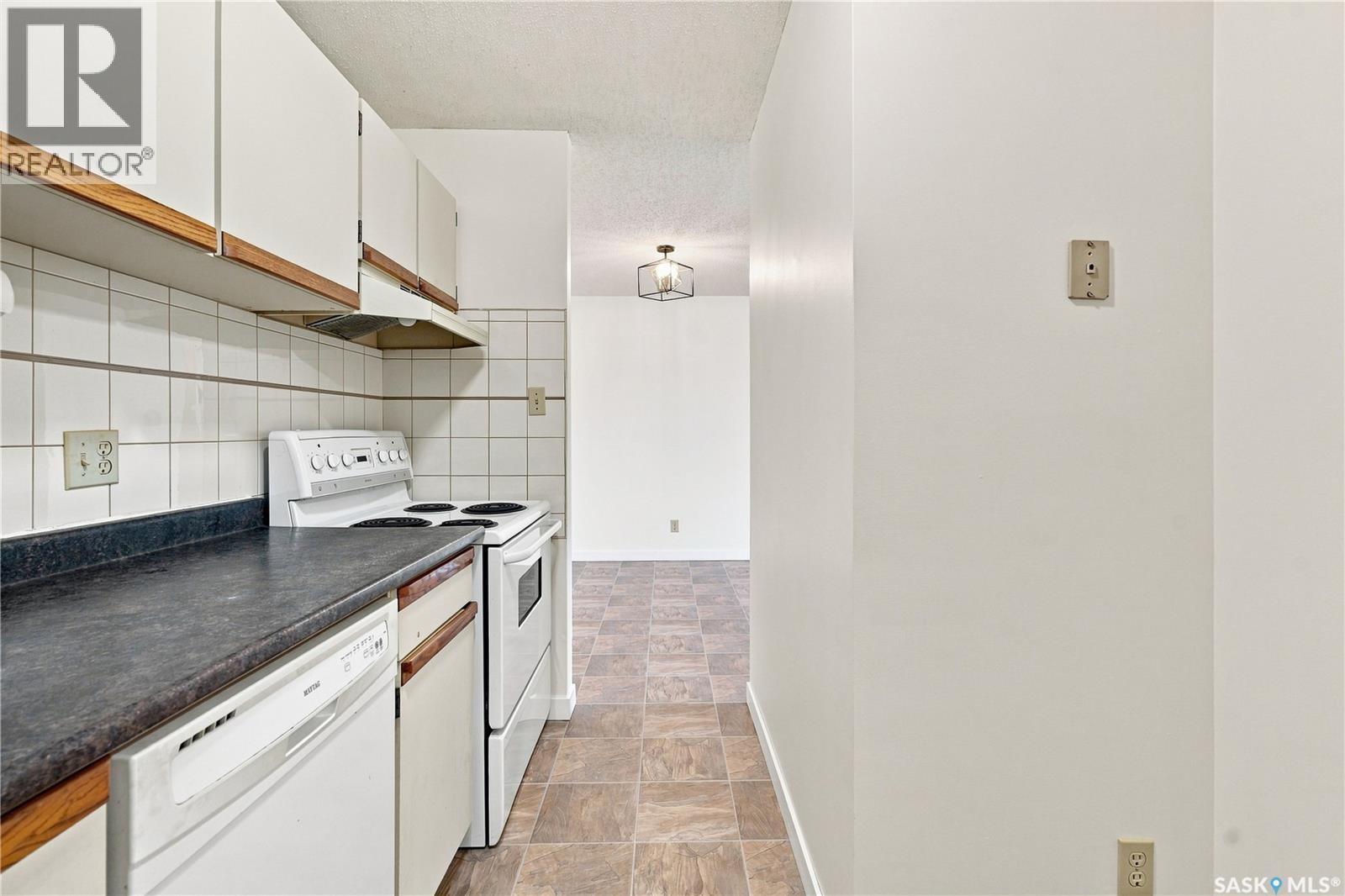 #302 345 Kingsmere BOULEVARD - Image 19