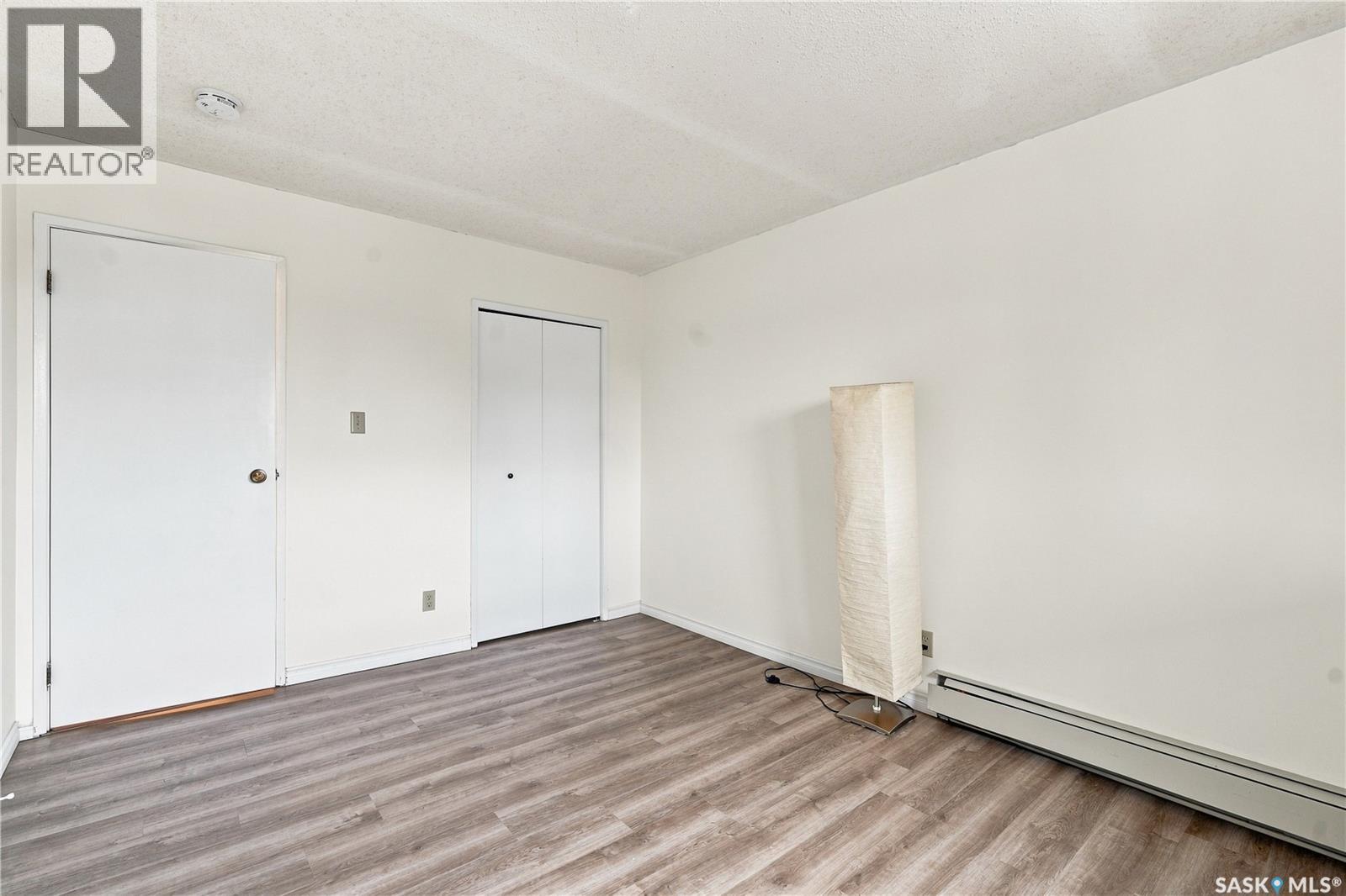 #302 345 Kingsmere BOULEVARD - 23