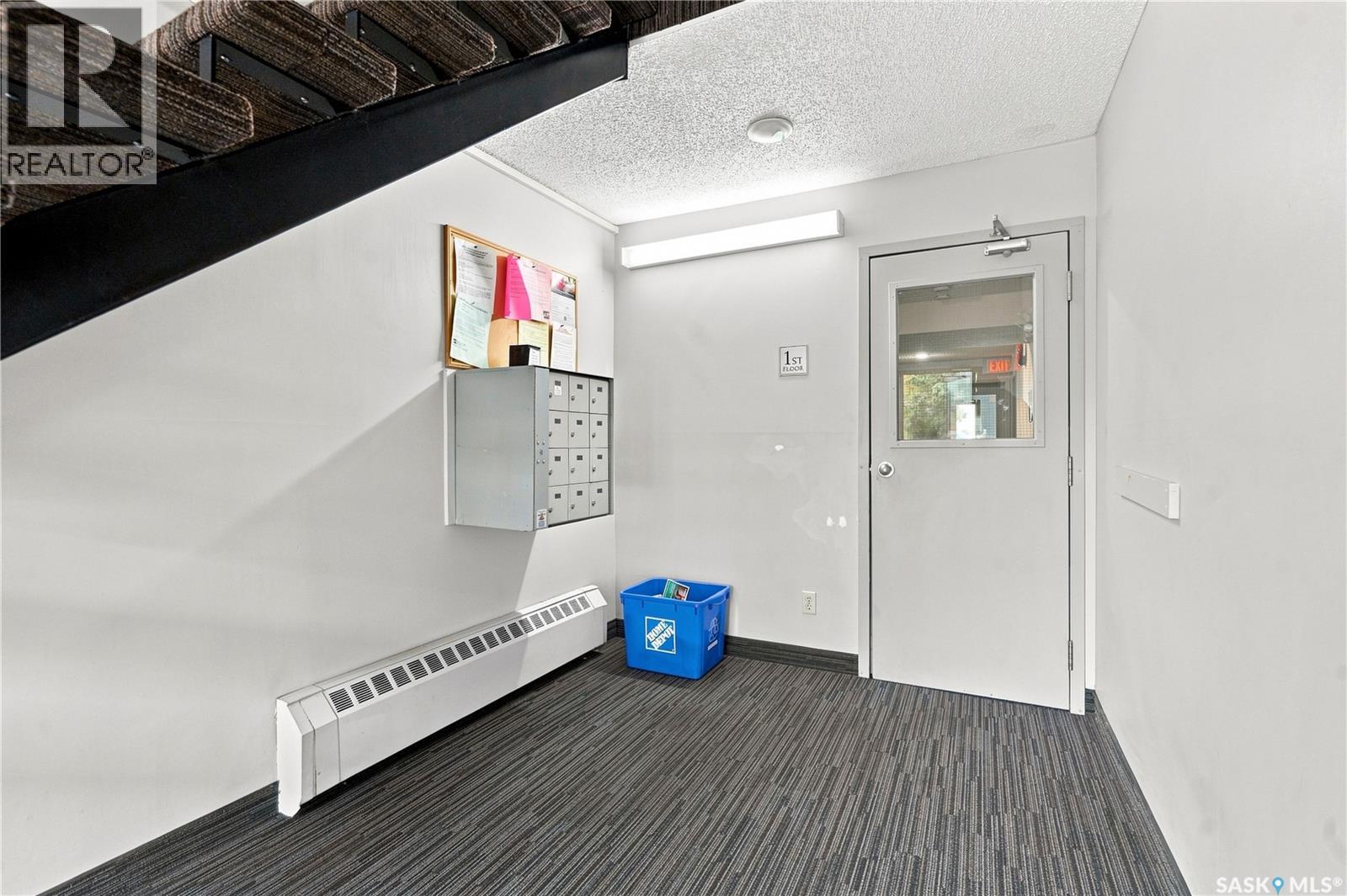 #302 345 Kingsmere BOULEVARD - 31