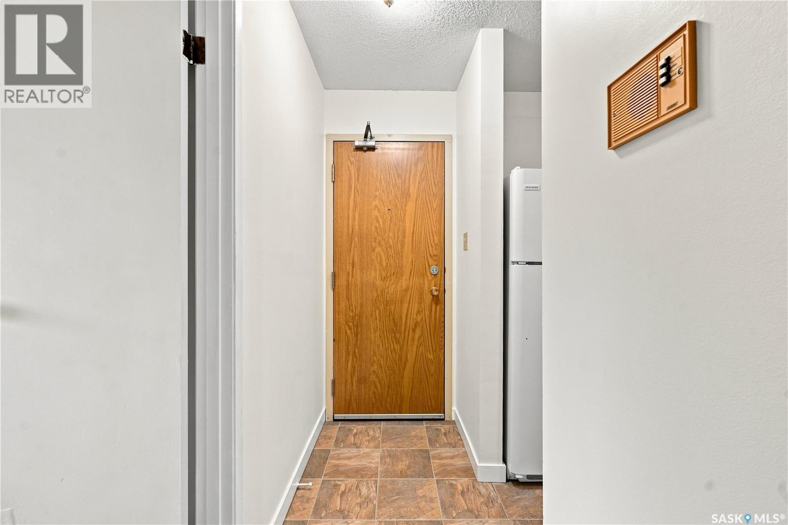 #302 345 Kingsmere BOULEVARD - Image 5