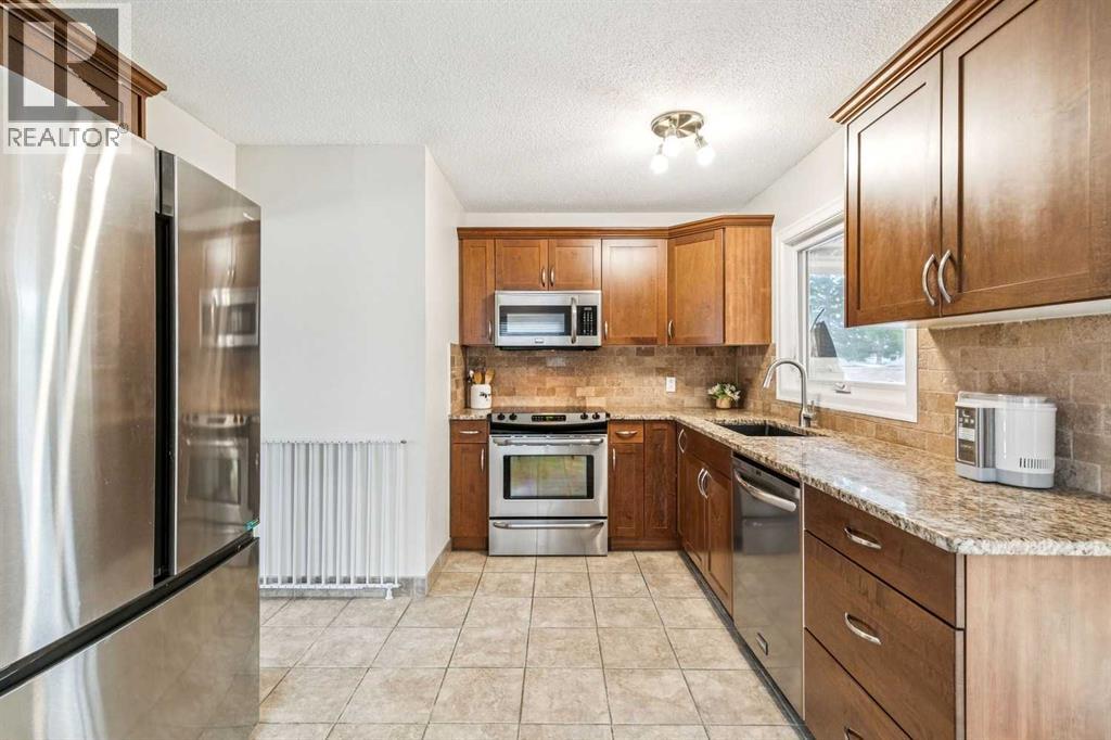 731 Archwood Road SE - 10