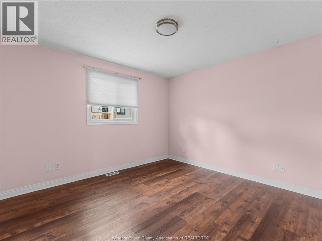 294 Erieview DRIVE - Image 11