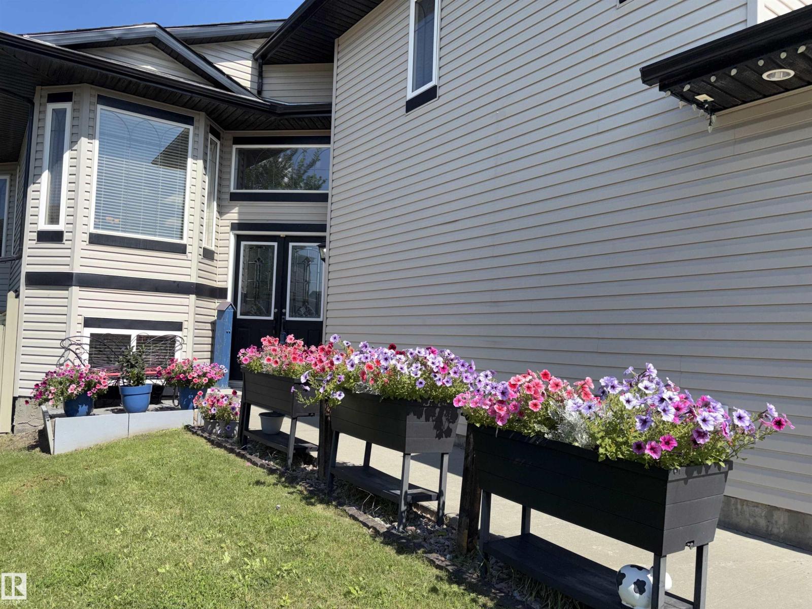 1452 36A AV NW - Image 65