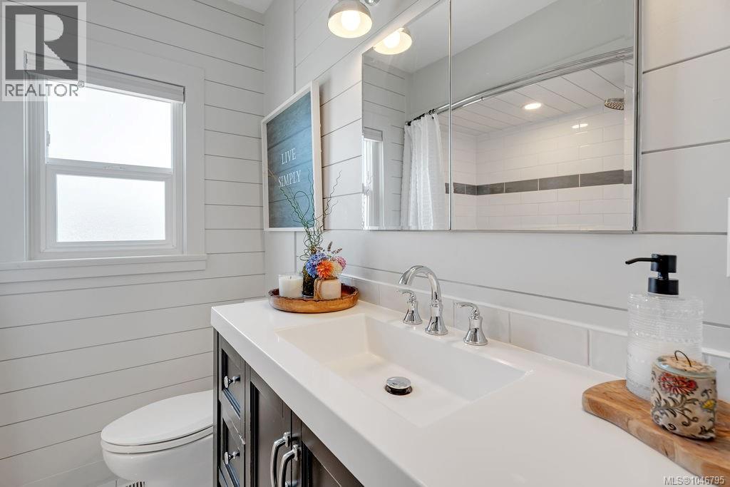417 White St - 30