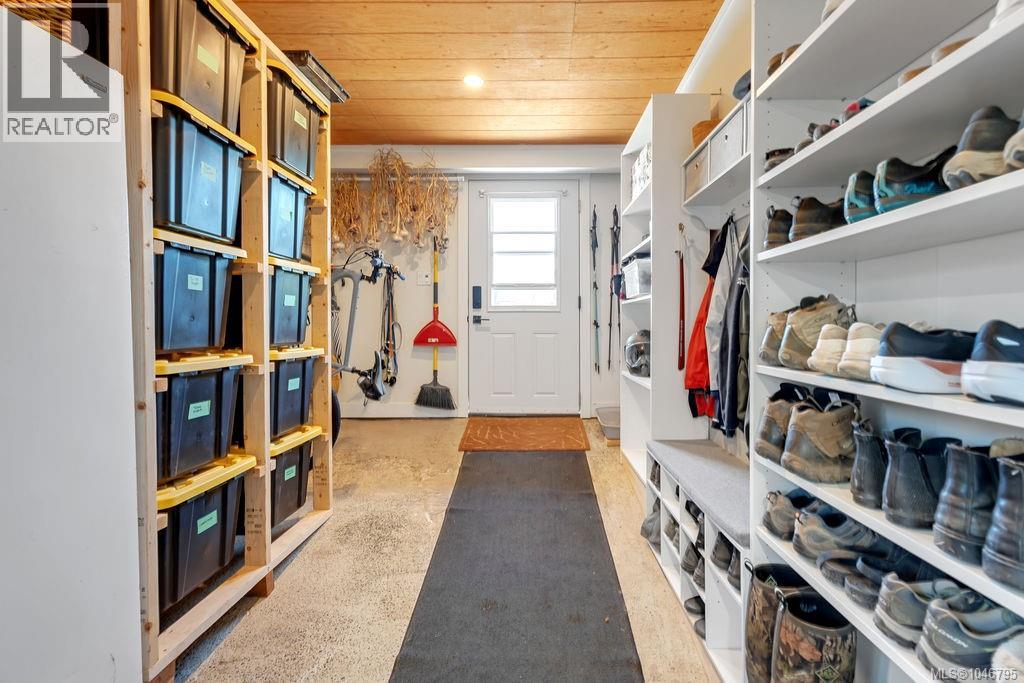 417 White St - Image 58