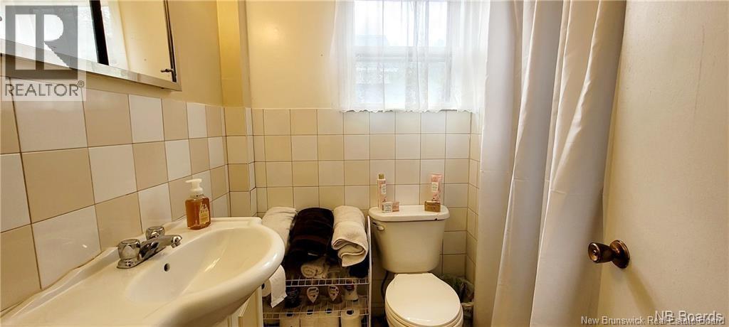 42 Pond Street - Image 10