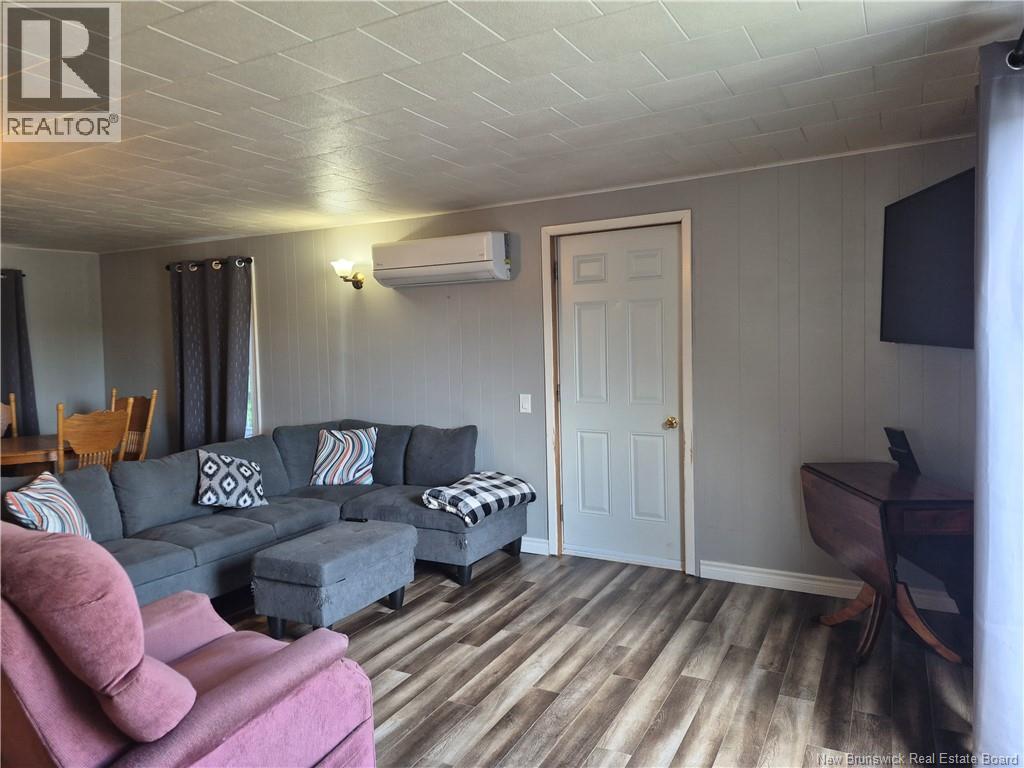 42 Pond Street - Image 11