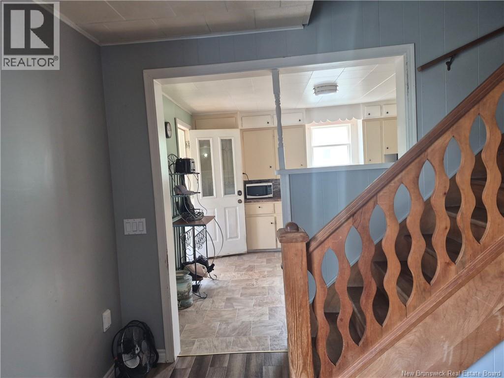 42 Pond Street - 16