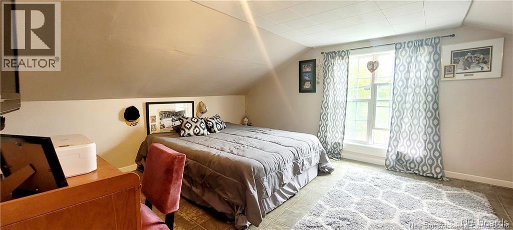 42 Pond Street - 22