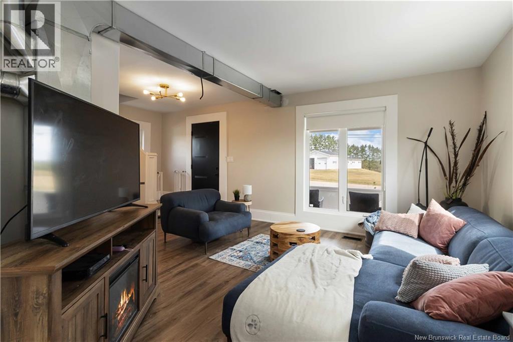 341 La Vallee Route - Image 8