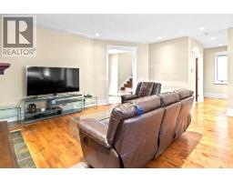 Bedroom - 1428 2a Street Nw, Calgary, AB T2M2X4 Photo 10