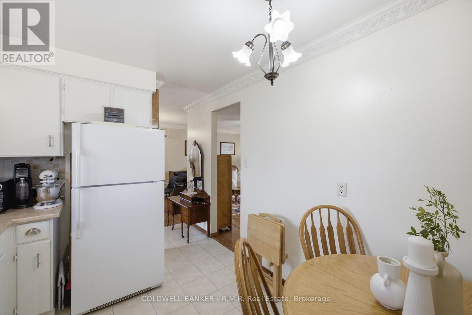 3 COLEMAN CRESCENT - Image 13