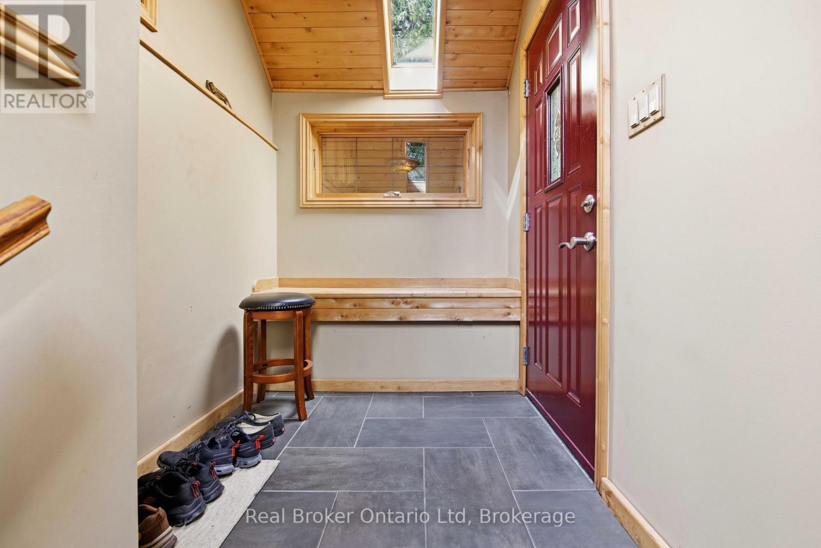 574 MALLORY BEACH ROAD - 9