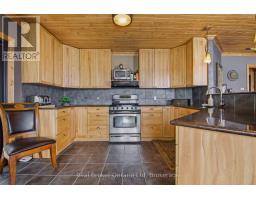 574 Mallory Beach Road, South Bruce Peninsula, ON N0H2T0 Photo 28