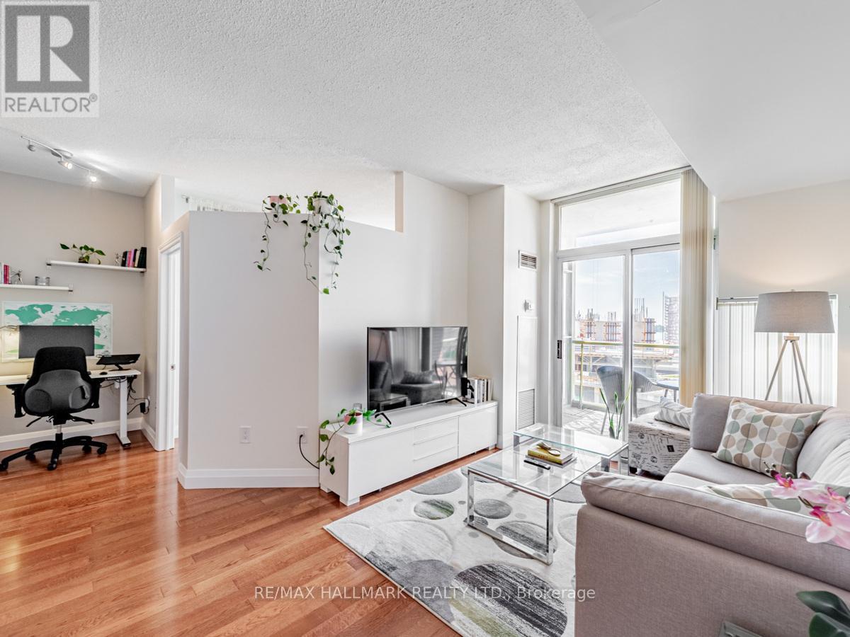 #1102 39 PARLIAMENT STREET - 6