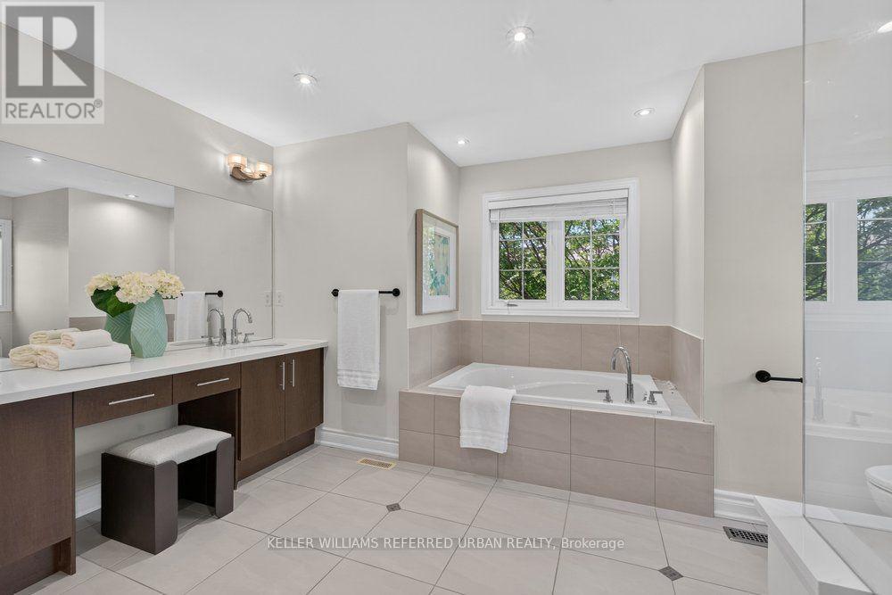 233 FINCH AVENUE E - 36