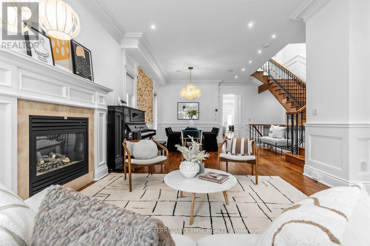 399 FAIRLAWN AVENUE - 6