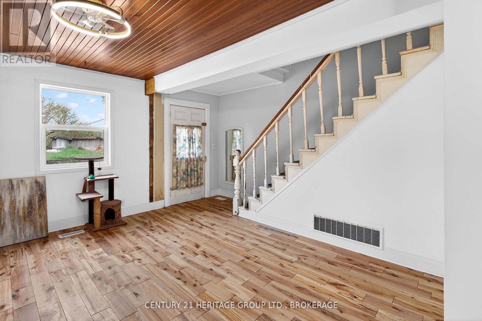 5886 WILMER ROAD - Image 10
