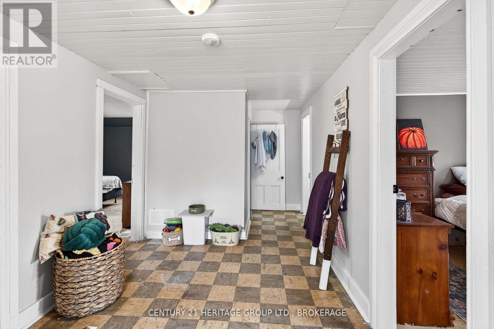 5886 WILMER ROAD - Image 16