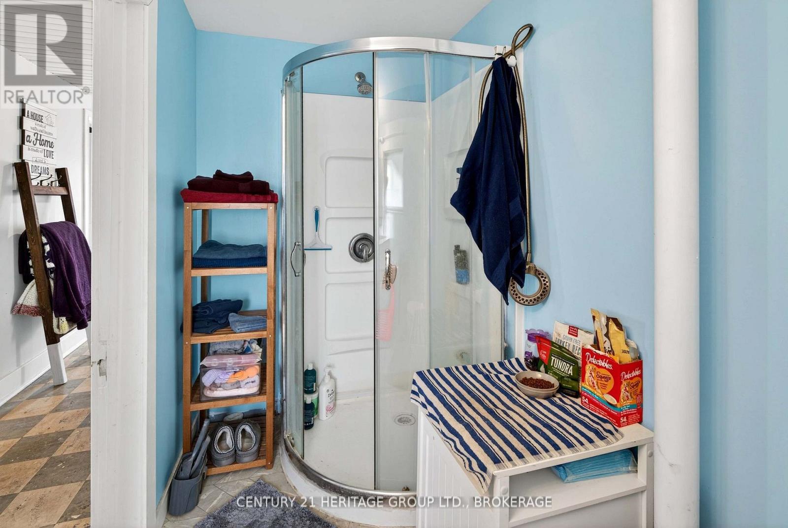 5886 WILMER ROAD - Image 20