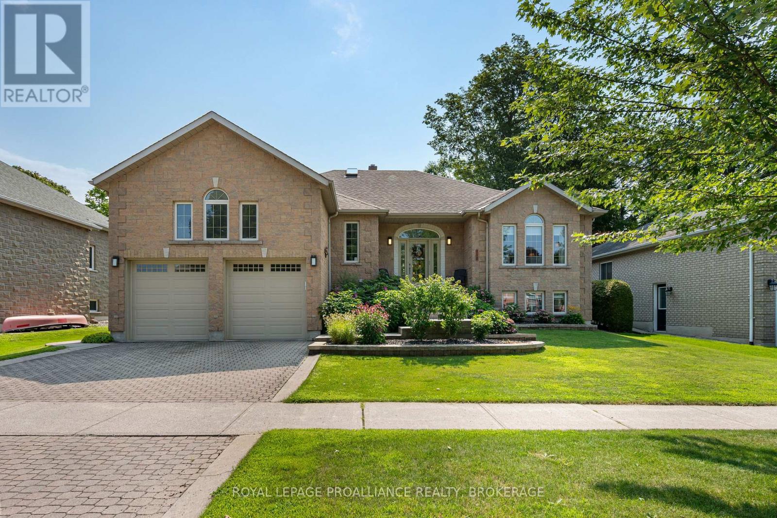 26 KENWOODS CIRCLE - 1