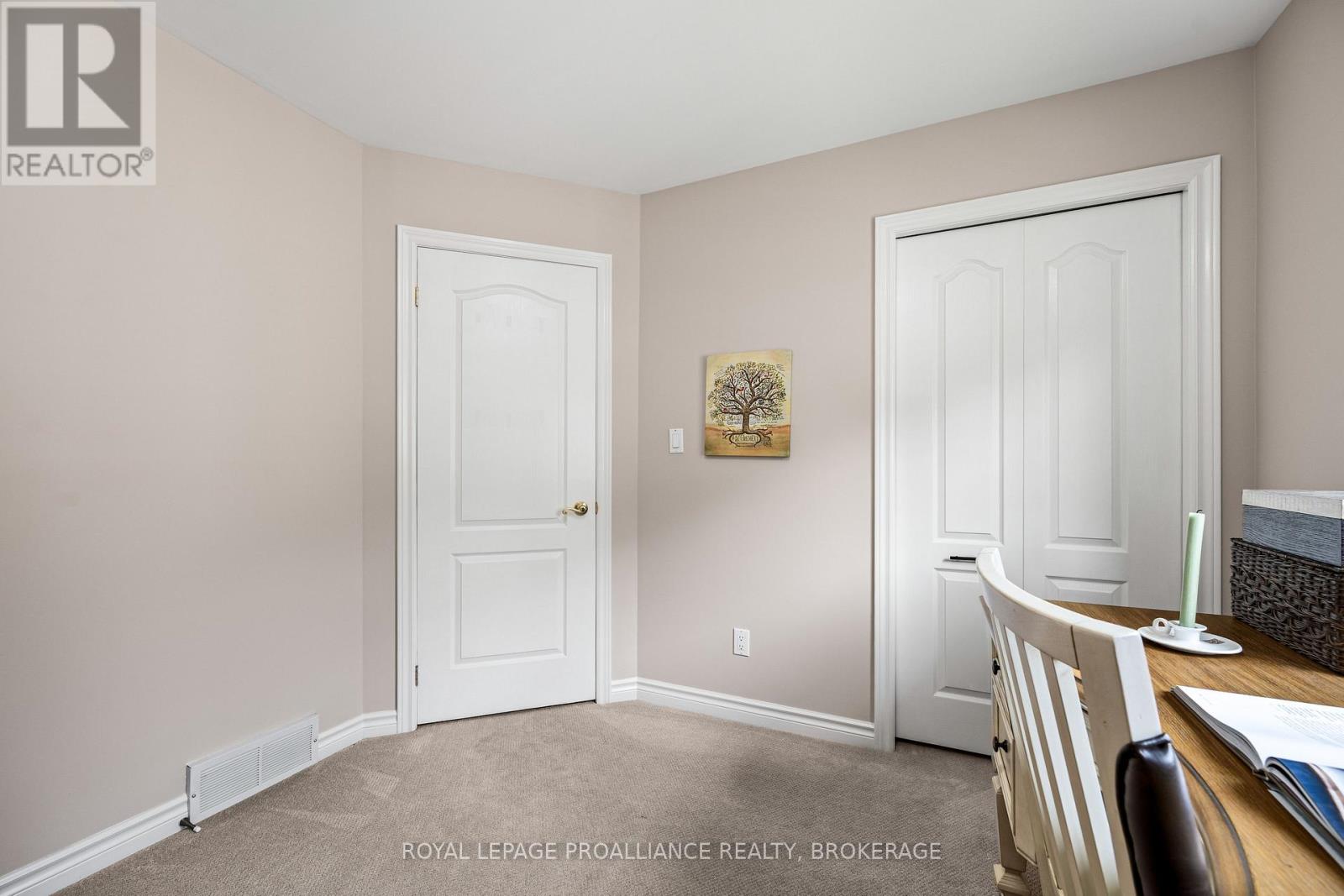 26 KENWOODS CIRCLE - Image 26