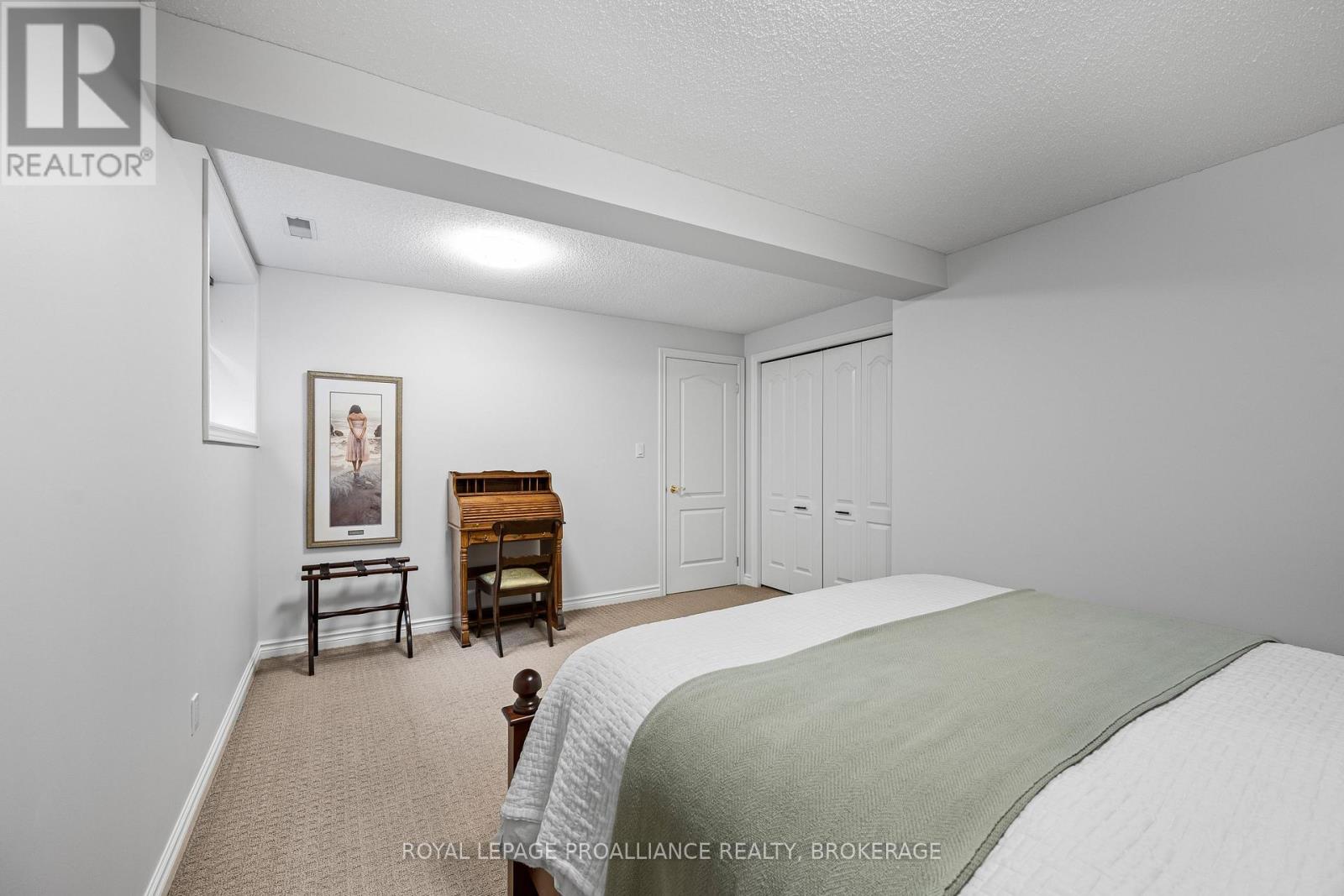 26 KENWOODS CIRCLE - Image 40