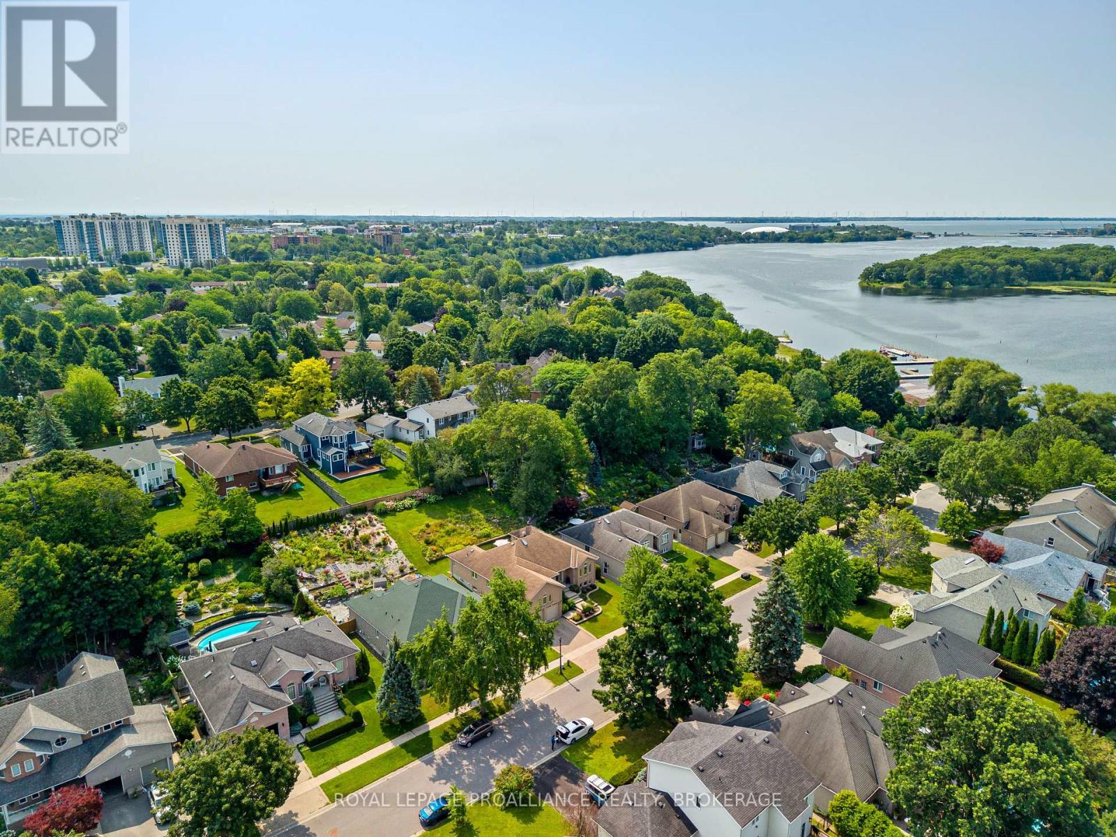 26 KENWOODS CIRCLE - Image 47