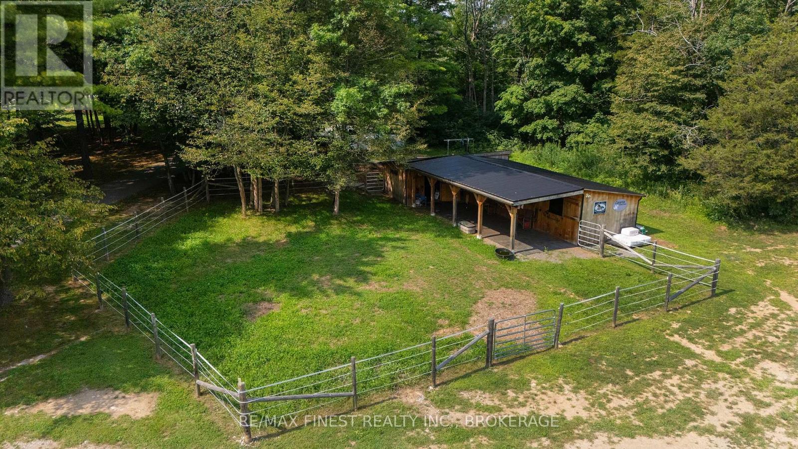 2961 RAILTON ROAD - Image 44