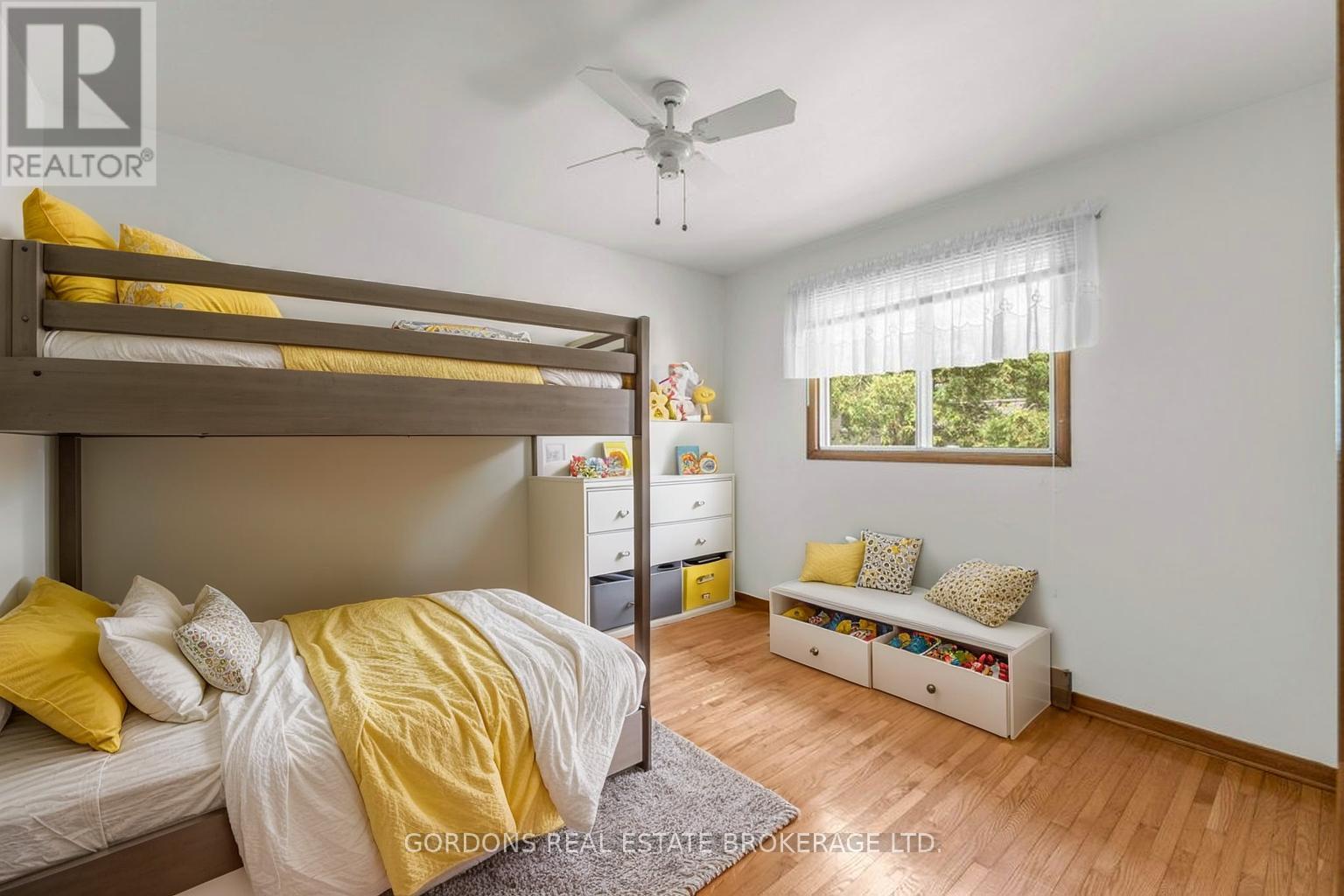 33 PLUM STREET - Image 23