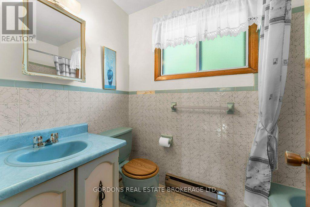 33 PLUM STREET - Image 26