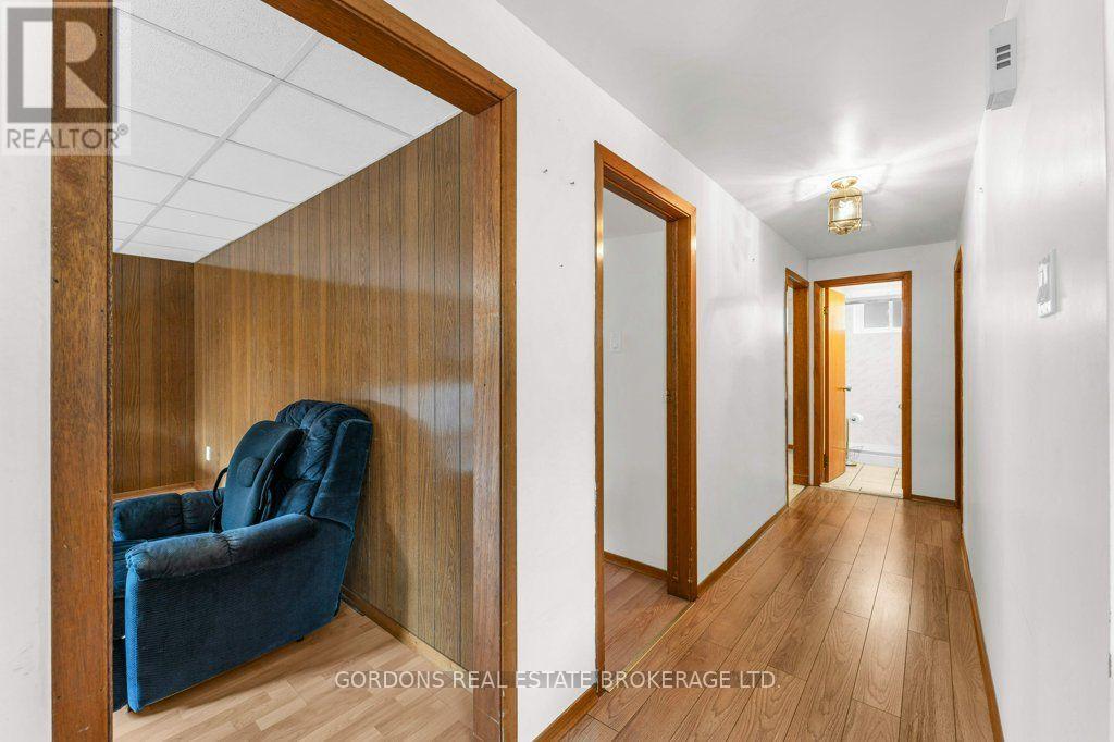 33 PLUM STREET - Image 33