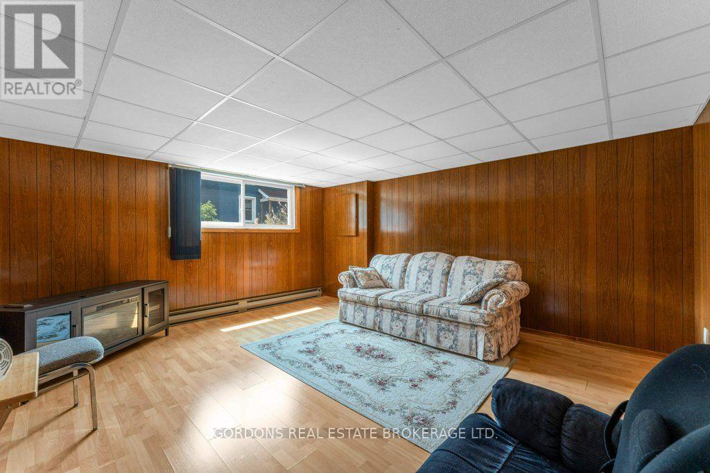 33 PLUM STREET - Image 34