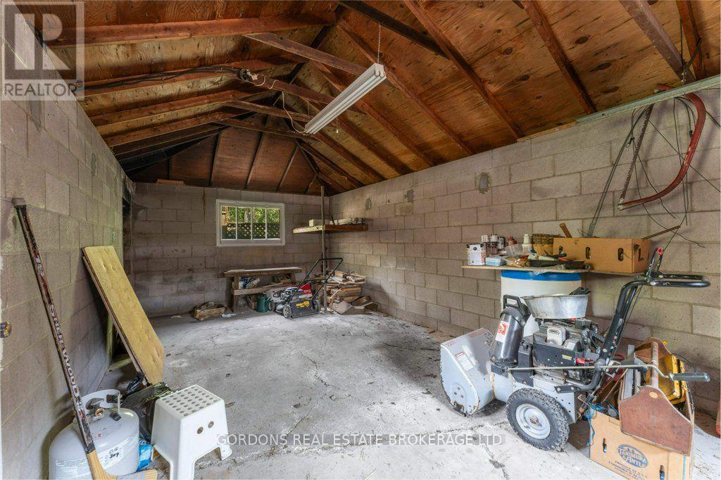 33 PLUM STREET - Image 46