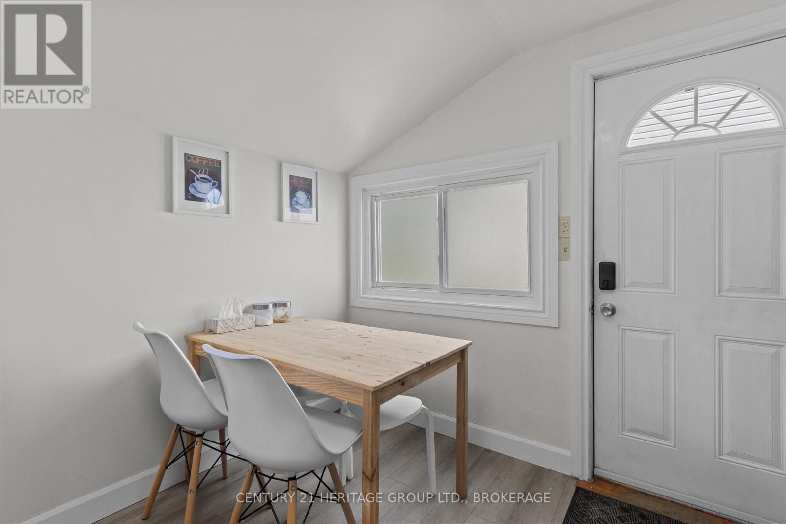 436 DIVISION STREET - Image 12
