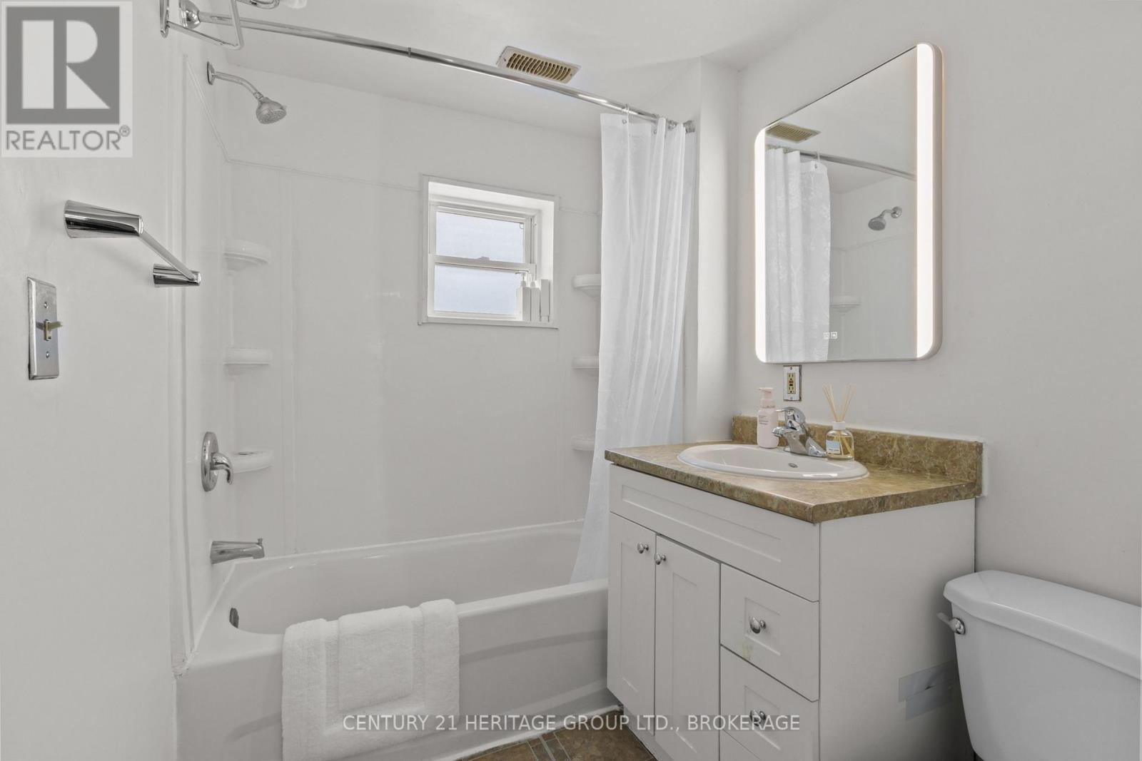 436 DIVISION STREET - Image 21