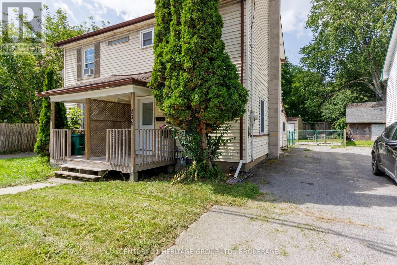 436 DIVISION STREET - 22