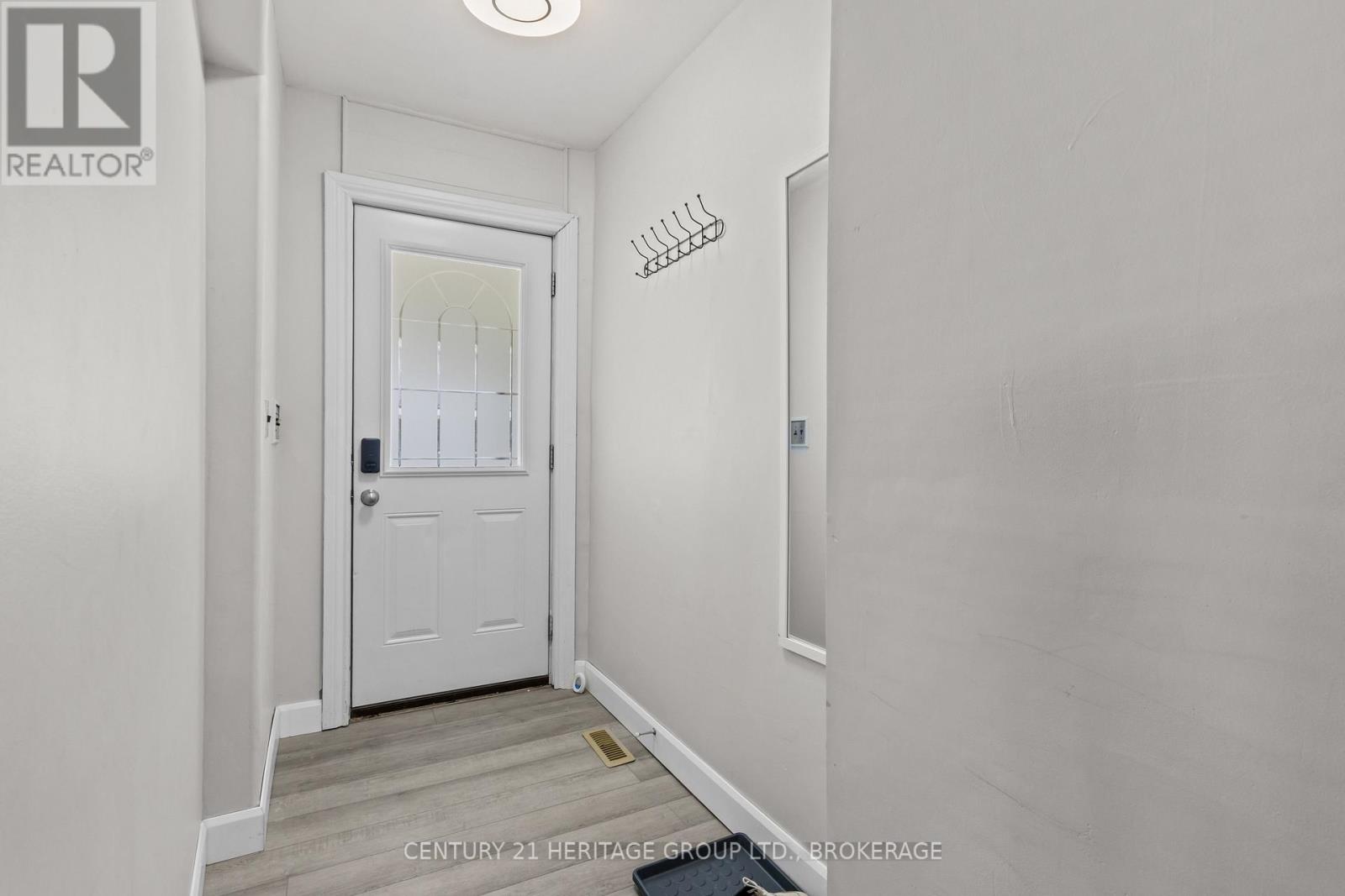 436 DIVISION STREET - Image 5