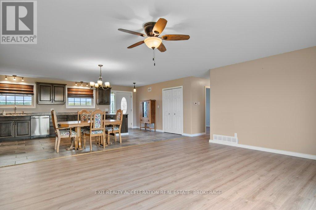 4314 COUNTY RD 8 - 28