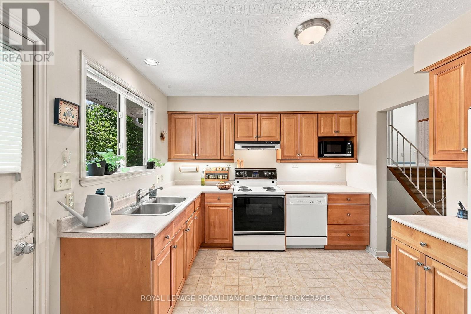 250 GLEN CASTLE ROAD - Image 18