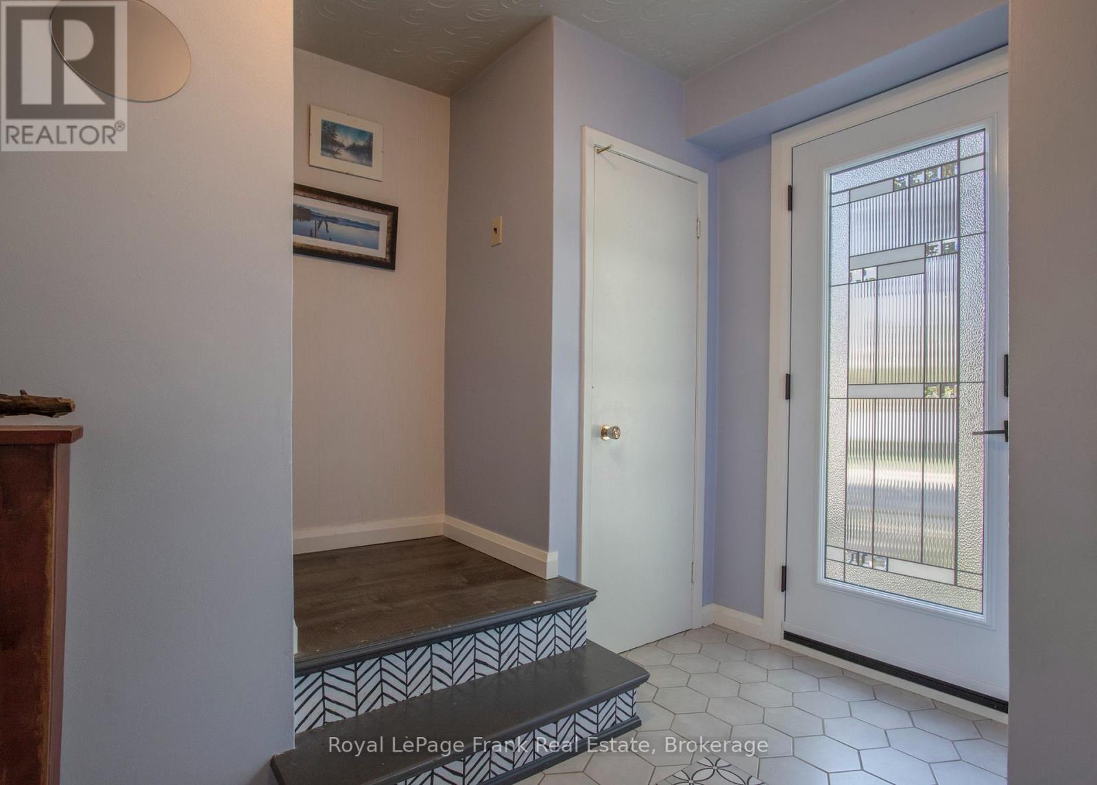 34 NORTHLIN PARK ROAD - 3