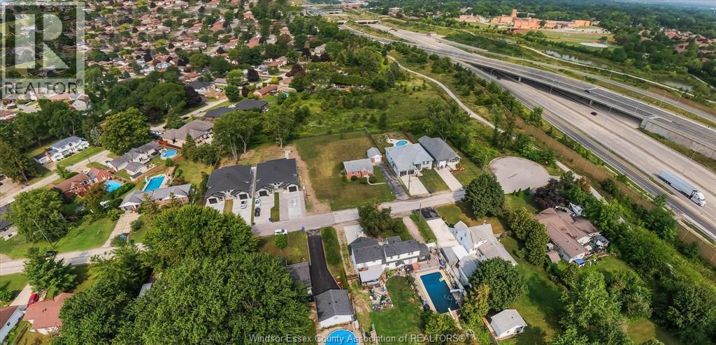 1226 SURREY DRIVE - Image 36