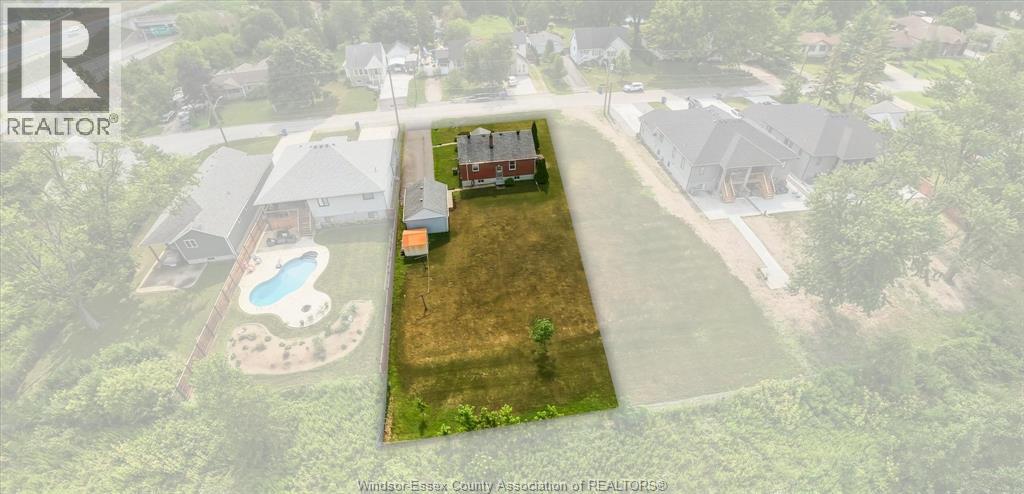 1226 SURREY DRIVE - 41