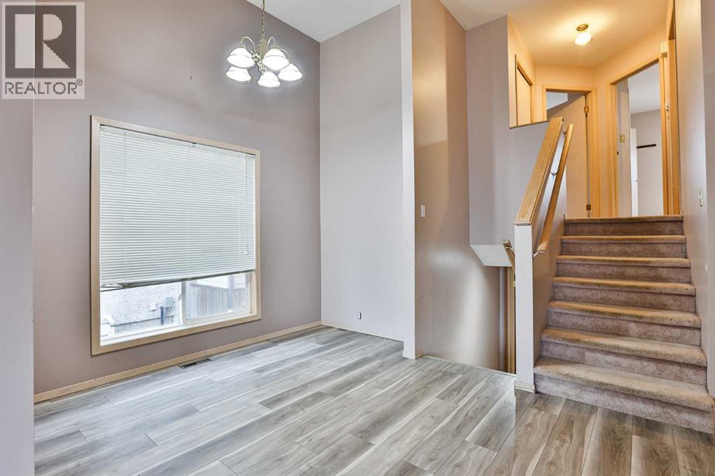 322 Assiniboia Place W - 6