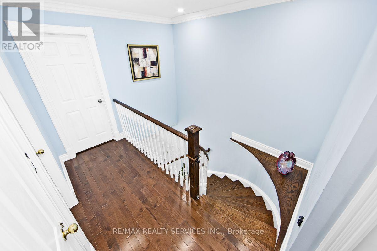 64 STRICKLAND DRIVE - 20