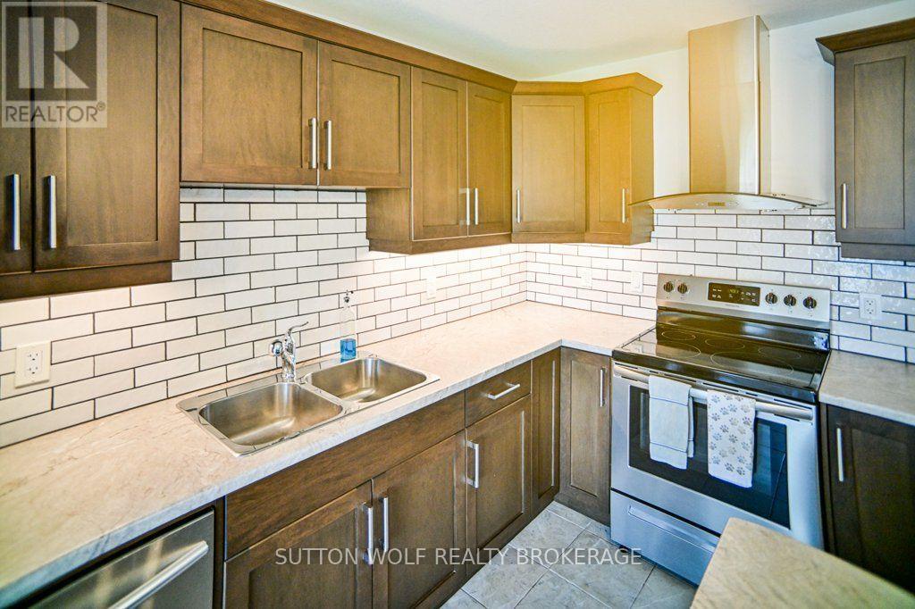 54 ABBOTT STREET - 6