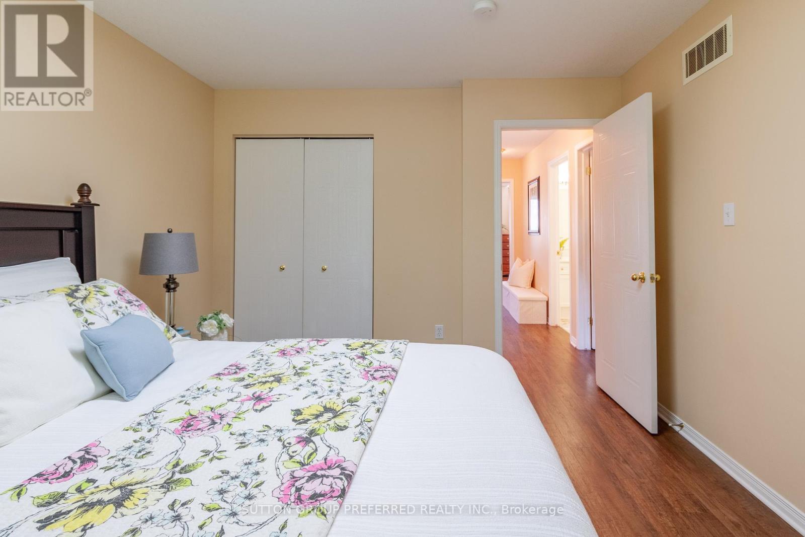 907 BLACKSMITH STREET - 29