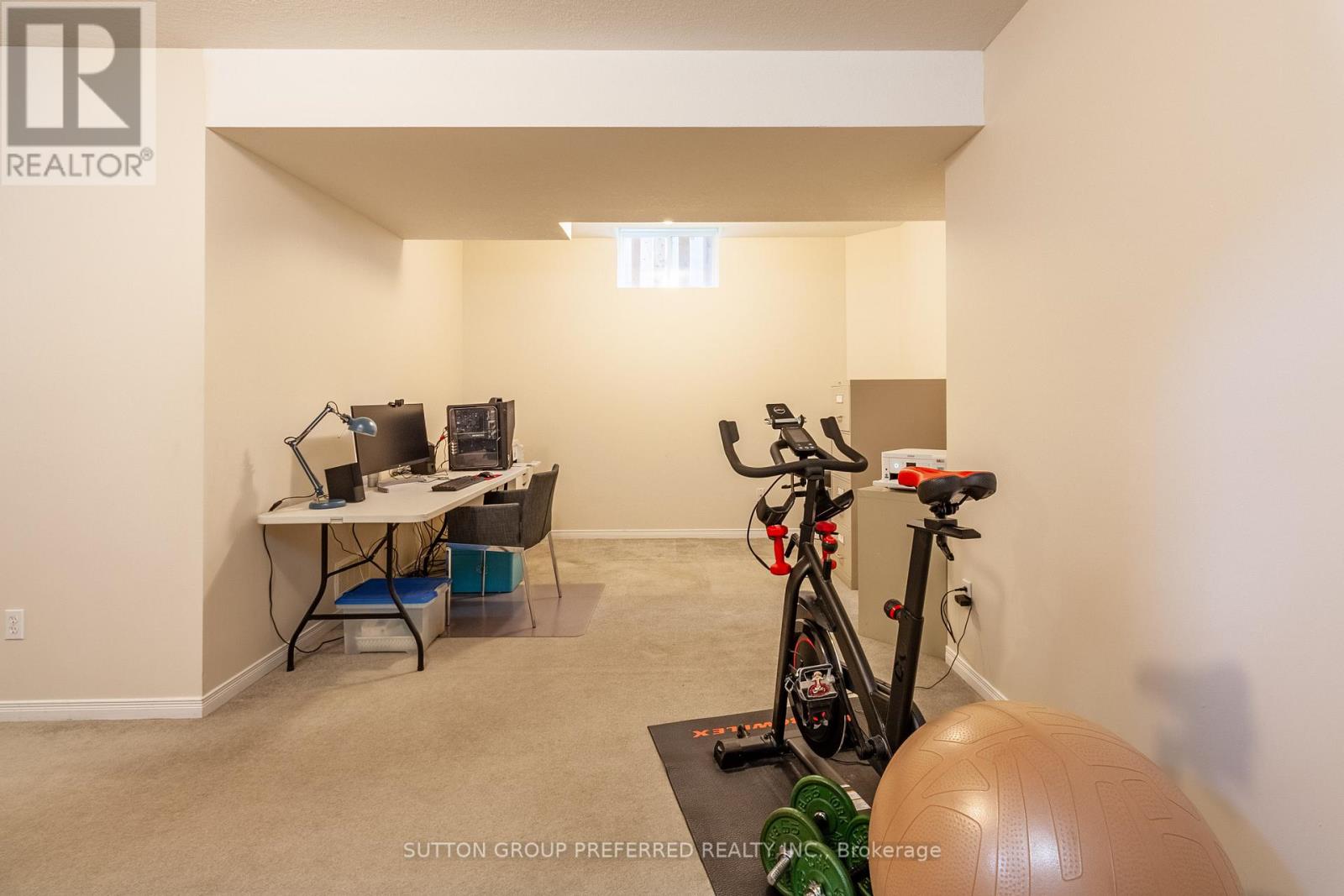 907 BLACKSMITH STREET - 36