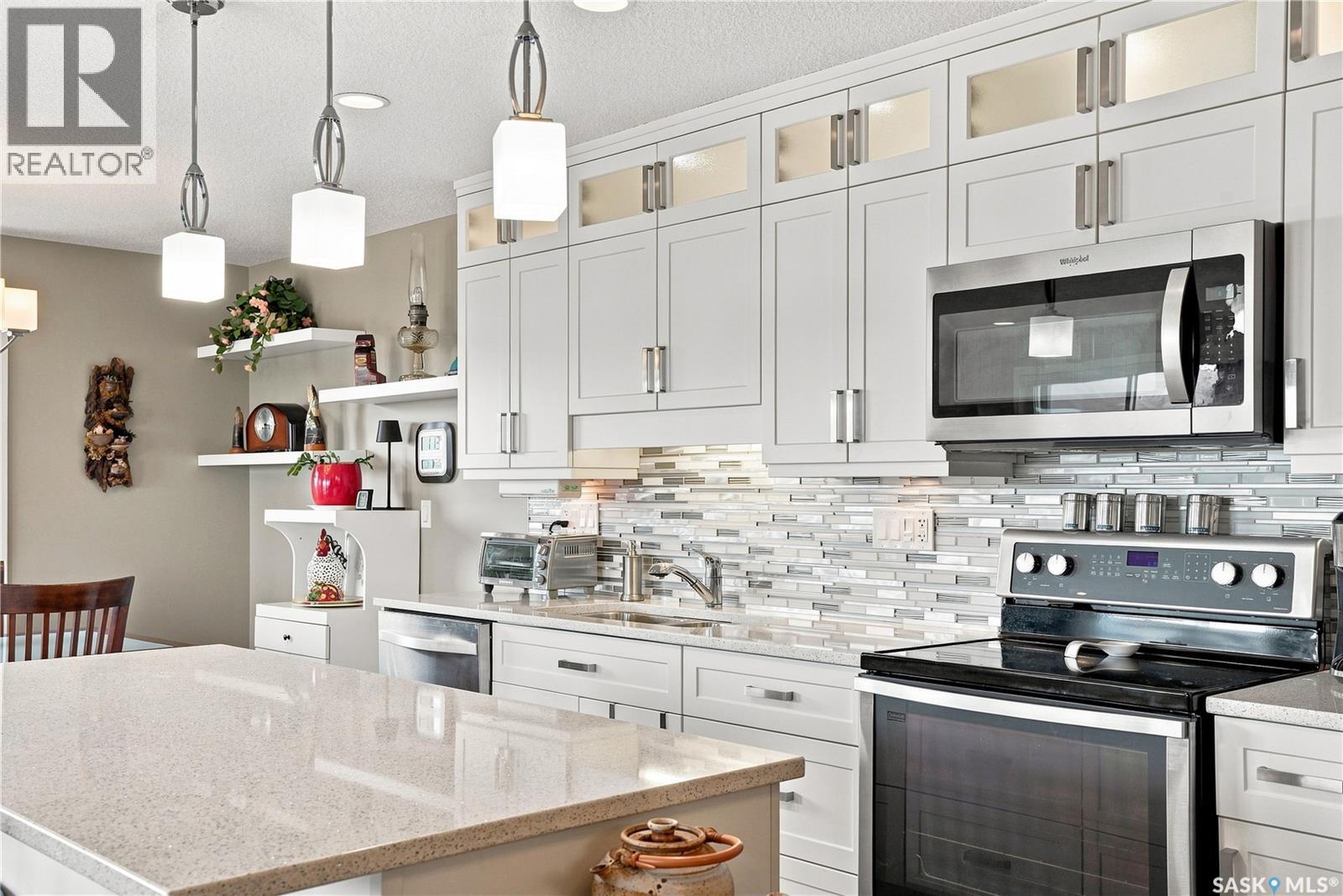 #407 135 Beaudry CRESCENT - Image 7