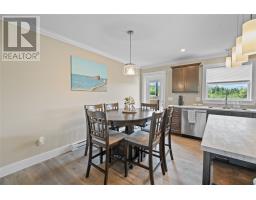 11 Heidi Crescent thumbnail 11
